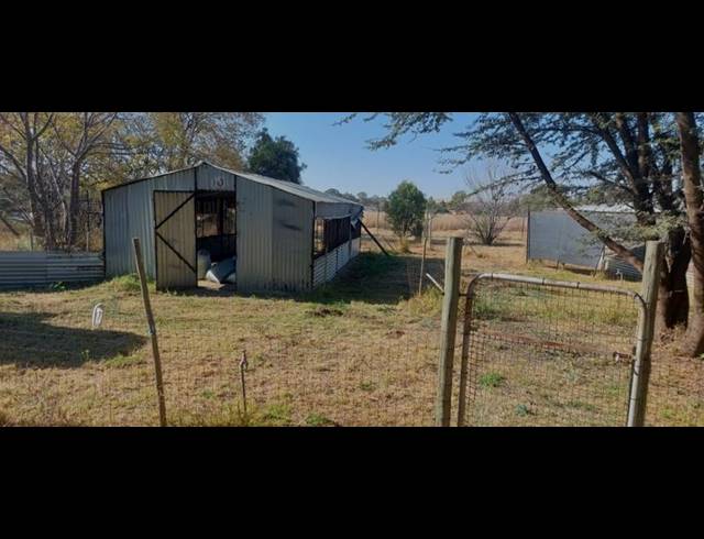 FARM FOR SALE IN WALKERVILLE CENTRAL